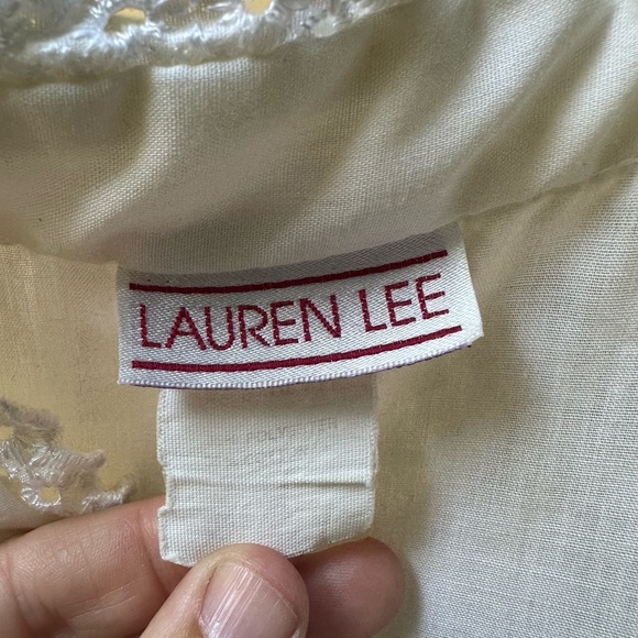 LAUREN LEE Vintage Elegant White Ruffled Blouse 1980’s EXCELLENT condition SizeM - Picture 4 of 12